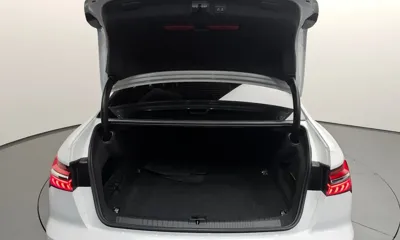 Audi A6 2020, 72797 км, за 19094.81 USD - фото 20