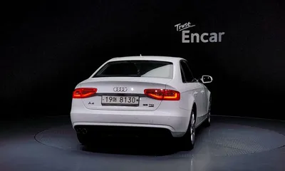Audi A4 2014, 135927 км, за 3834.43 USD