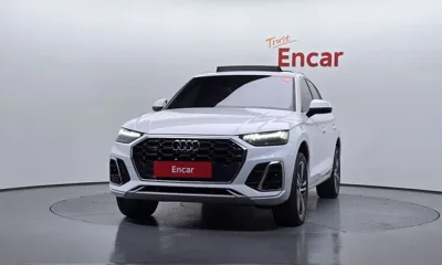 Audi Q5 2023, 21874 км, за 30872.29 USD