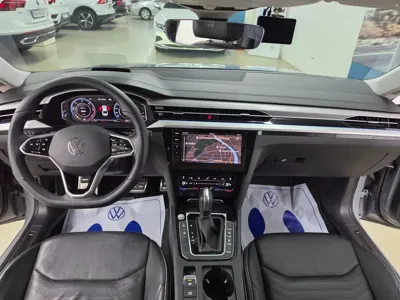 Volkswagen Arteon 2023, 58423 км, за 19469.94 USD - фото 7