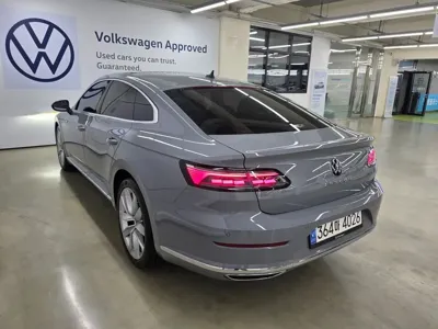 Volkswagen Arteon 2023, 58423 км, за 19469.94 USD - фото 20