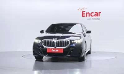 BMW 5-Series 2024, 40525 км, за 38997.58 USD
