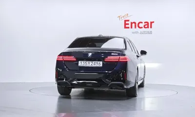 BMW 5-Series 2024, 40525 км, за 38997.58 USD
