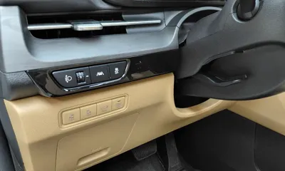 Kia Canival 2023, 44214 км, за 21549.46 USD - фото 28