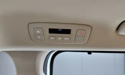 Kia Canival 2023, 44214 км, за 21549.46 USD - фото 30