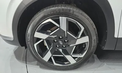Hyundai Santafe 2021, 68561 км, за 15229.09 USD