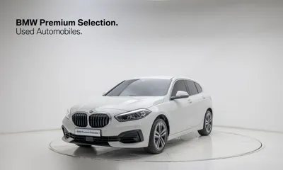 BMW 1-Series · 2022 год