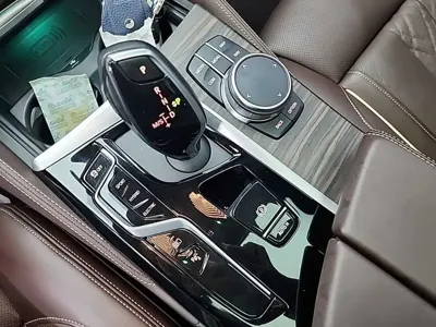 BMW 5-Series 2021, 73673 км, за 25305.77 USD - фото 8