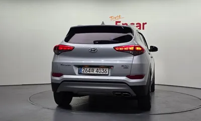 Hyundai Tucson 2017, 111458 км, за 7826.89 USD