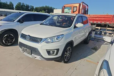 BAIC Senova X35 · 2016 год