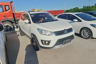 BAIC Senova X35 2016, 33400 км, за 4848 USD