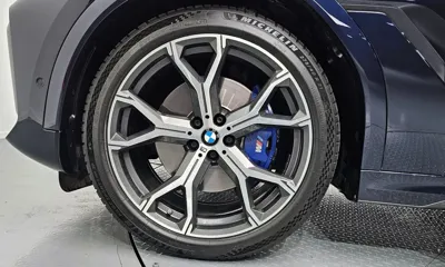BMW X6 2022, 69673 км, за 43080.78 USD