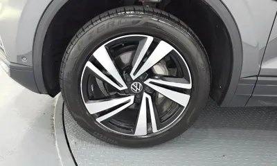 Volkswagen Touareg 2023, 23934 км, за 36464.49 USD