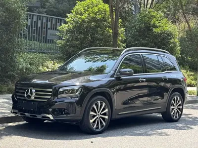 Mercedes-Benz GLB · 2025 год