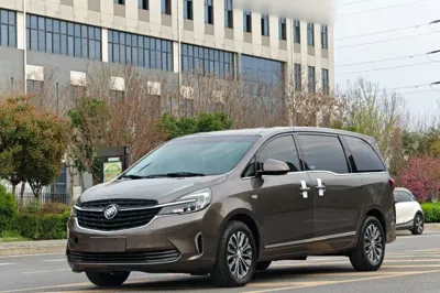 Buick GL8 · 2022 год