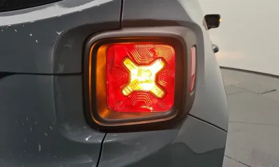 Jeep Renegade 2017, 97315 км, за 5281.6 USD - фото 23