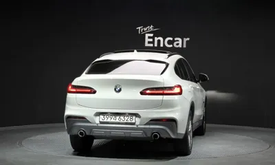 BMW X4 2021, 80596 км, за 24116.28 USD