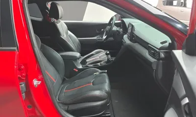 Hyundai Veloster 2018, 124559 км, за 5894.03 USD - фото 10