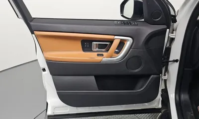 Land Rover Discovery Sport 2018, 86240 км, за 10076.05 USD - фото 24