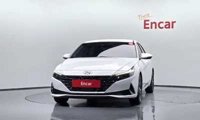Hyundai Avante 2023, 65067 км, за 11395.45 USD