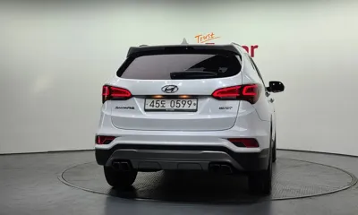 Hyundai Santafe 2017, 150779 км, за 8325.07 USD