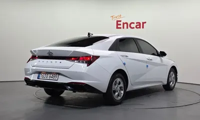 Hyundai Avante 2021, 71908 км, за 10603.7 USD