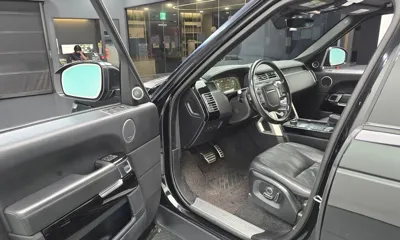 Land Rover Range Rover 2017, 117888 км, за 24104.25 USD - фото 10