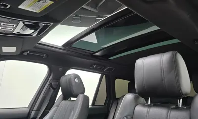Land Rover Range Rover 2017, 117888 км, за 24104.25 USD - фото 19