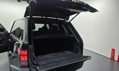 Land Rover Range Rover 2017, 117888 км, за 24104.25 USD - фото 20