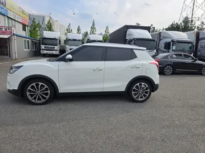 KG_Mobility_Ssangyong TIBOLI 2017, 189499 км, за 3872.92 USD