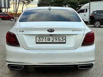 Kia K9 2019, 101171 км, за 10401.09 USD