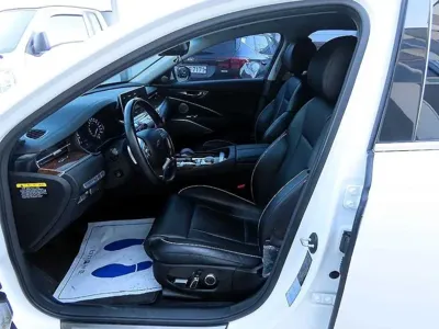 Kia K9 2019, 101171 км, за 10401.09 USD