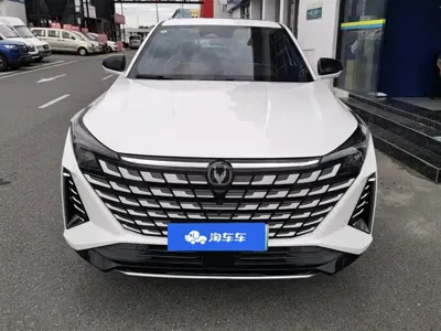 Changan UNI-Z New Energy 2024, 22599 км, за 12065.69 USD