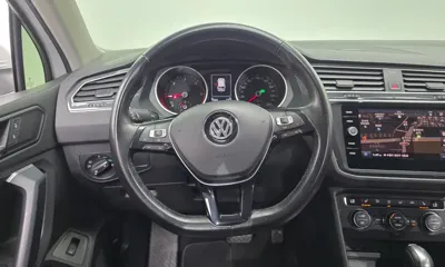 Volkswagen Tiguan 2020, 79260 км, за 14113.17 USD - фото 13