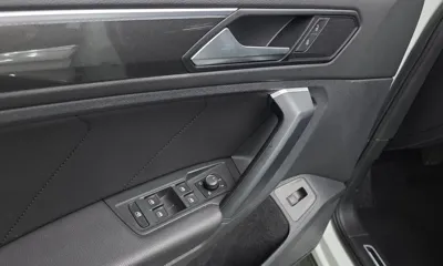 Volkswagen Tiguan 2020, 79260 км, за 14113.17 USD - фото 24
