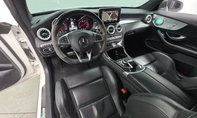 Mercedes-Benz C-Class 2018, 134052 км, за 28219.77 USD - фото 7