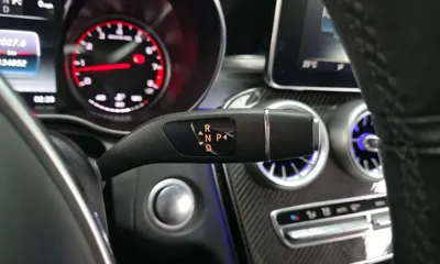 Mercedes-Benz C-Class 2018, 134052 км, за 28219.77 USD - фото 9