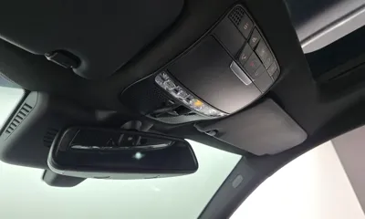 Mercedes-Benz C-Class 2018, 134052 км, за 28219.77 USD - фото 17