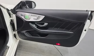 Mercedes-Benz C-Class 2018, 134052 км, за 28219.77 USD - фото 24