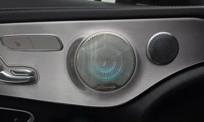 Mercedes-Benz C-Class 2018, 134052 км, за 28219.77 USD - фото 30