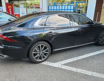 Hyundai Grandeur 2022, 98271 км, за 14000.12 USD