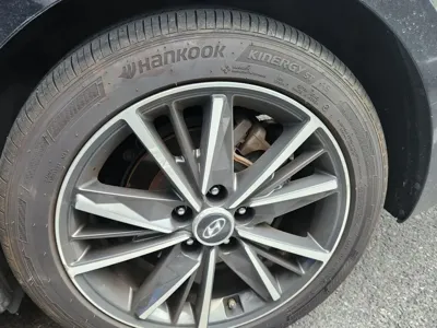Hyundai Grandeur 2022, 98271 км, за 14000.12 USD