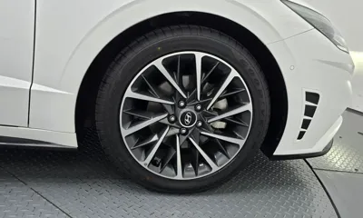 Hyundai Sonata 2020, 52721 км, за 13609.42 USD - фото 21
