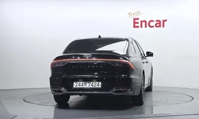 Hyundai Grandeur 2020, 77086 км, за 11171.35 USD