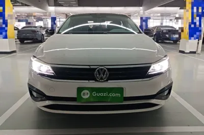 Volkswagen Lamando 2019, 43400 км, за 11432 USD