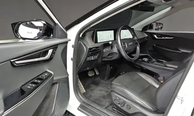 Kia EV6 2023, 91832 км, за 20812.68 USD - фото 11
