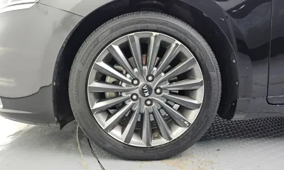 Kia K7 2018, 138954 км, за 7794.32 USD