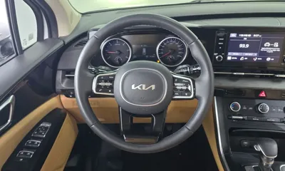 Kia Canival 2023, 45789 км, за 20491.82 USD - фото 13
