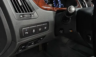 Hyundai Equus 2010, 198344 км, за 2119.2 USD - фото 16