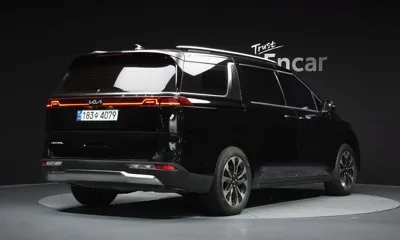 Kia Canival 2023, 70265 км, за 17291.81 USD
